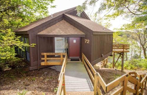 Village of Four Seasons Casa | Treetop Village-2bed3bathpoolsdocks6-8pp