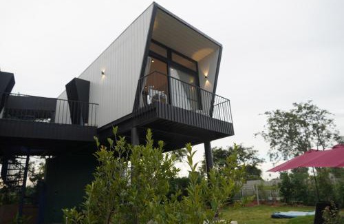 Denkanikota Casa | Treetopia Farmstay - 20000 Sq Ft Nature stay with Pool & Barbeque