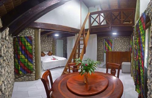 Port Vila Cabina | Treetops Boutique Hotel & Bungalows