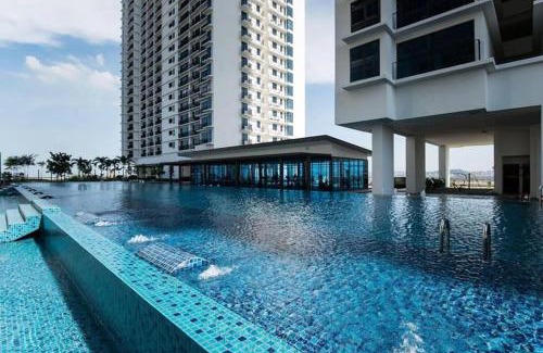 Shah Alam Casa | TREFOIL@SETIA CITY, STUDIO UNIT,HOMESTAY