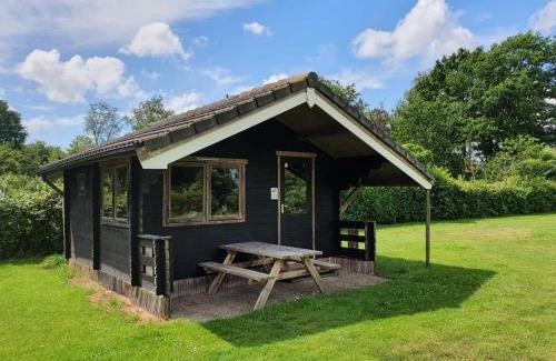Zwiggelte Otro | Trekkershut Plus voor 5 personen incl keuken