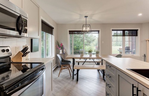 Mont-Tremblant Apartamento | Tremblant 2BDR condo on the golf