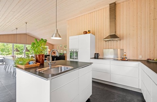 Mosevra Casa | "Trena" - 1.2km to the fjord by Interhome