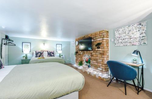 Leamington Spa Apartamento | Trendway Villa - Free Parking, Amazon Prime, WiFi, Town Centre