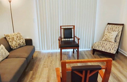 MacGregor Apartamento | Trendy 1 Bed Apt near MDC with Pool & Gym access