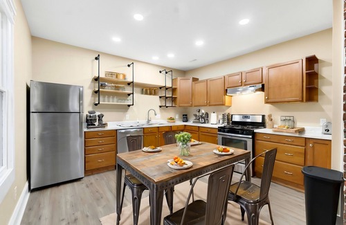 West Central Casa | Trendy 2-bedroom house in downtown Fort Wayne