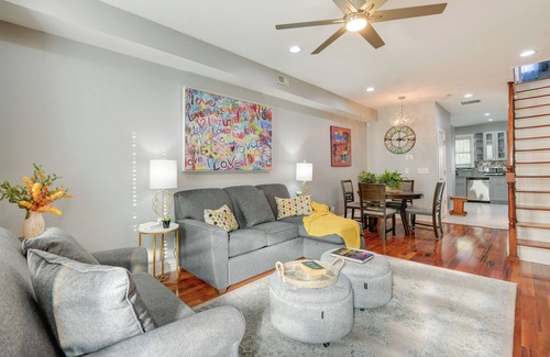Downtown Baltimore Apartamento | Trendy Baltimore Townhome: 2 Mi to Downtown!