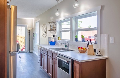 Kokomo Casa | Trendy bungalow close to the park