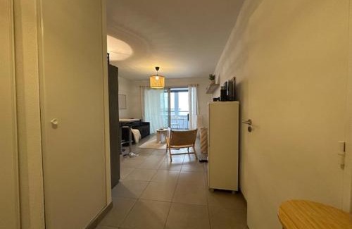 Golfe Juan Apartamento | Trendy & Central Golf Juan Studio By The Sea