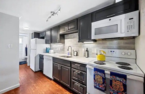 Englewood Apartamento | Trendy&Chic Apt! Casper Mttress!