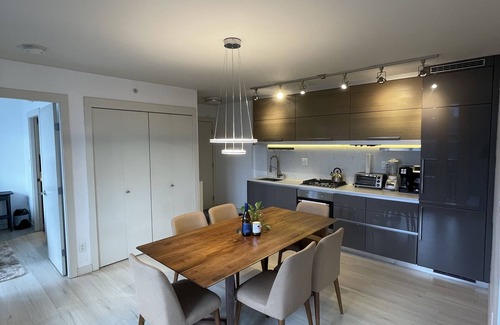 Chinatown Apartamento | Trendy Chinatown apartment with parking