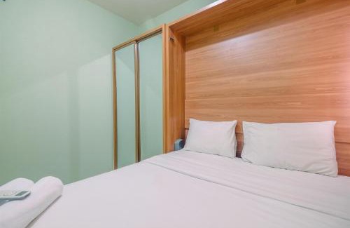 Rawasari Apartamento | Trendy Connecting Mall 2BR Green Pramuka Apartment By Travelio