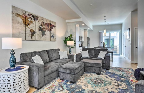 Sloan Lake Apartamento | Trendy Denver Townhome - Walk to Mile High Stadium