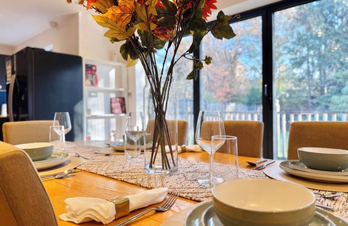Barnhill Apartamento | Trendy En-suite 30min to Central London & Parking