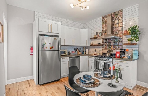 Northern Liberties Casa | Trendy Family Friendly Northern Liberties Retreat