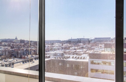 H Street Corridor Apartamento | Trendy H Street 2 BR w/ Gym & Pool, near Union Station, by Blueground