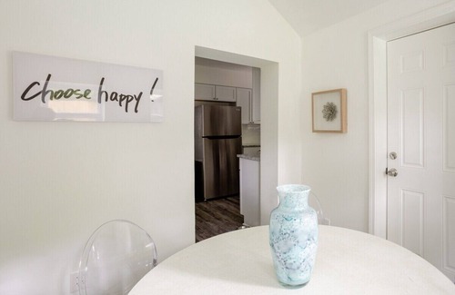 Rosedale Casa | Trendy Home + 39th ST/KU MED + FirePit + LongStays
