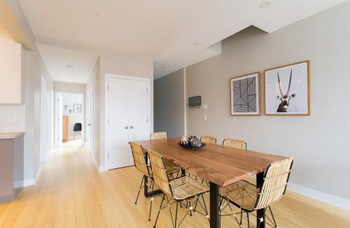 Little Italy Apartamento | Trendy Little Italy 3 Bedroom Condo by Den Stays