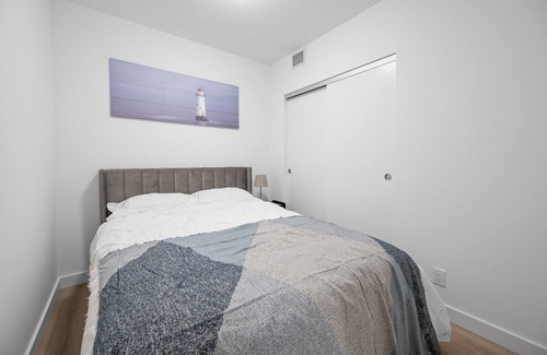 Crescent Heights Apartamento | Mins to Stampede | Rooftop Patio | Sofa Bed | Underground Parking