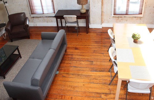 Old Town Eureka Apartamento | Trendy Old Town Loft, perfecto para trabajadores que viajan