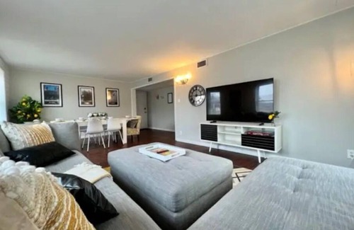 Lake Ozark Condominio | Trendy South Hampton