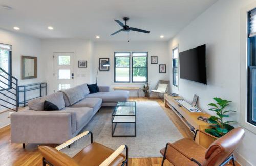 Chestnut Hill Casa | Trendy WeHo Home - Near DT Nashville