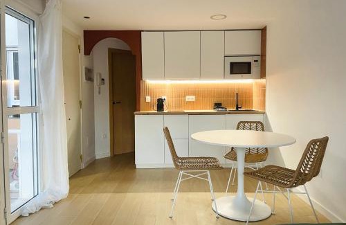 Puerto Rey Apartamento | TrendyHomes Laguna Beach
