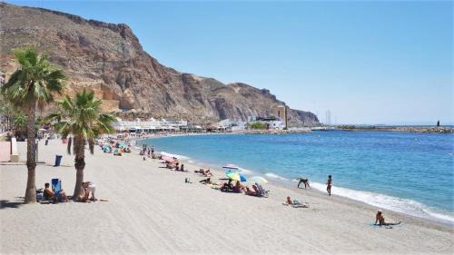 Aguadulce Apartamento | TrendyHomes Puerto - Vistas al mar, parking incluido, playa a un paso