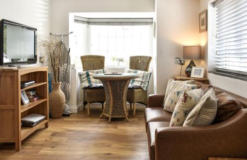 Porth Casa | Trenpeskador - Uk39442