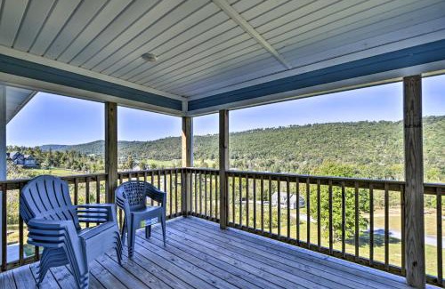 Trenton Casa | Trenton House with Mountain Views, Fire Pit and Grill!