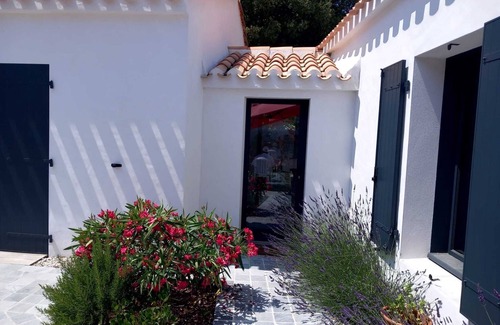 L'Epine Casa | Tres Belle Maison Familiale de 2022, Idéalement Placée