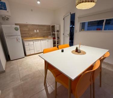 Miramar Apartamento | Tres Chañares- Alojamiento con pileta -Cerca de la playa