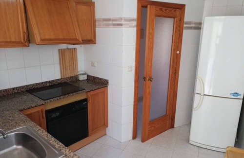 Playa de Xeraco Apartamento | Tres dormitorios, dos terrazas, piscina, a cuarenta metros de la arena!