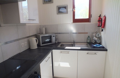 Sahorre Apartamento | Tres Estelles @ La Chataigneraie - cita de 2 dormitorios con vistas a la piscina ya la montaña