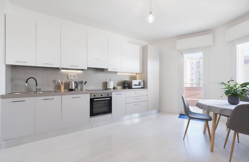 Treviso Apartamento | Treviso. Entire accommodation 2 rooms: modern and comfortable