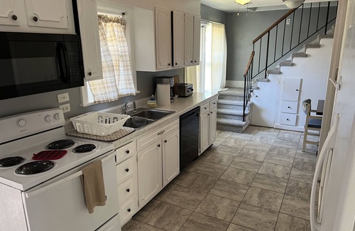Norfolk Casa | Tri - Level Residential Home; Pet Friendly, WiFi, Off street Parking by RedAwning