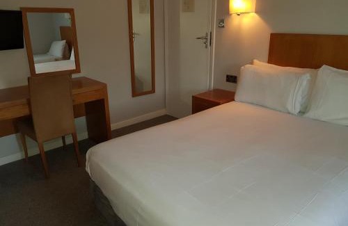 Little Hay Hotel | Tri-Star Hotel