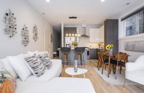 Tri-Taylor Condominio | Tri-Taylor Best Kept Secret Illinois Medical District : IMD.