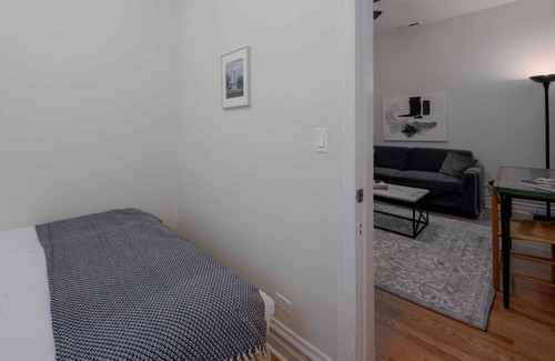 Tri-Taylor Apartamento | Tri-Taylor Historic District Walkup | Zencity