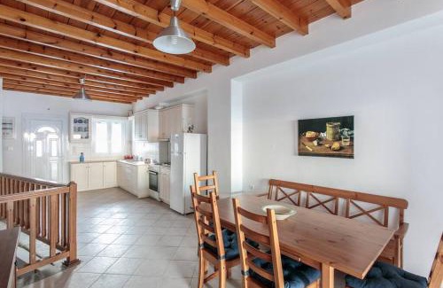 Moutsouna Casa | "Triacanthos" 2 bedroom house