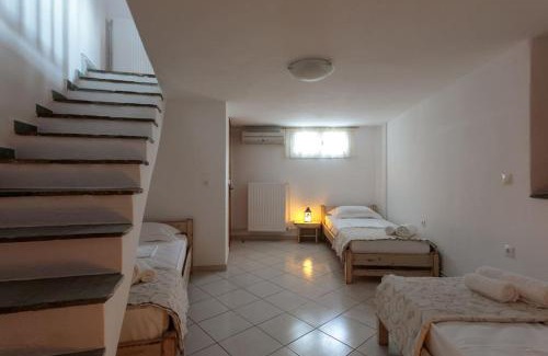 Moutsouna Casa | "Triacanthos" 2 bedroom house