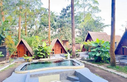 Toya Bungkah Casa | Triangle House and hot spring