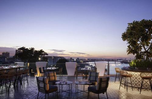 Daun Penh Hotel | TRIBE Phnom Penh Post Office