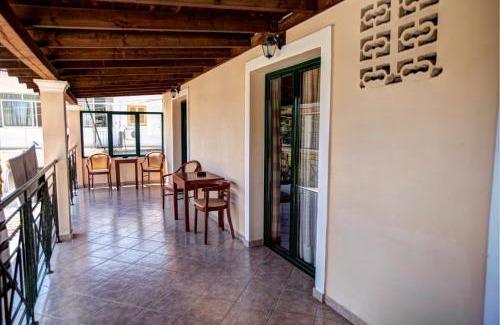 Kavos Apartamento | Trident Studios and Apartments