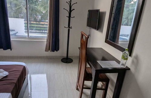 Arunagiri Nagar Cama Y Desayuno | Trinco Star Hotel
