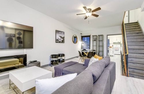 Trinity - Bellwoods Casa | Trinity Bellwoods Artistic Retreat
