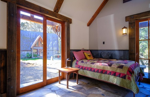 Salyer Apartamento | Trinity Riverstone Pool House, pet friendly