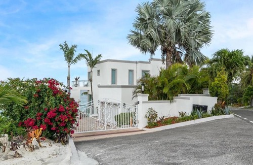 Paradise Island Casa | Trinity Villa