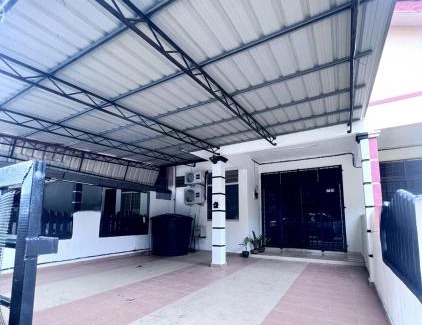 Kusial Casa | Trio Homestay at Tanah Merah