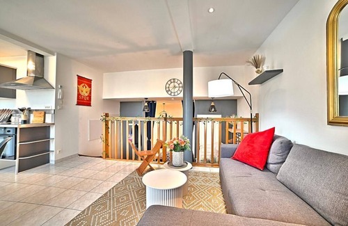 Saintes Apartamento | Triomphe - VUE Sublime, Hypercentre, TV 4K, Fibre